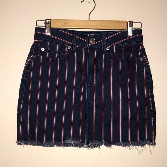 American Eagle Striped Jean Skirt - Picture 1 of 3